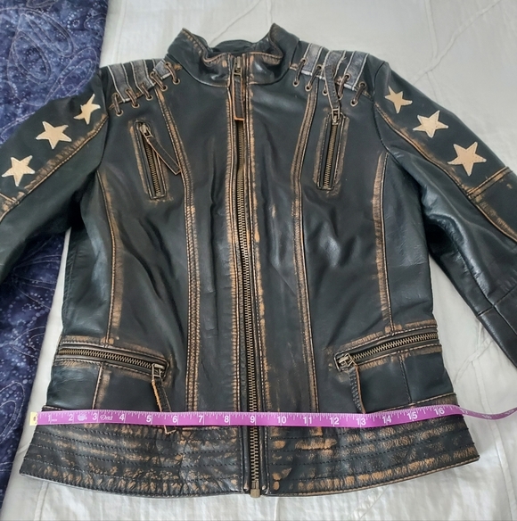 Black Rivet (Wilsons Leather) Distressed Leather Jacket with Star Details, S - Picture 15 of 16